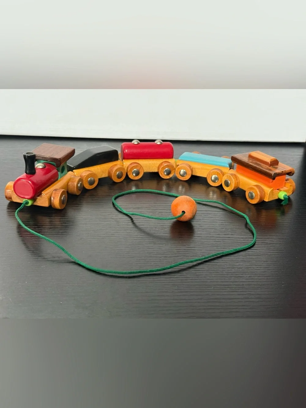 Vintage Wooden Pull Train Set (1) Engine (2) Cars & (1) Caboose